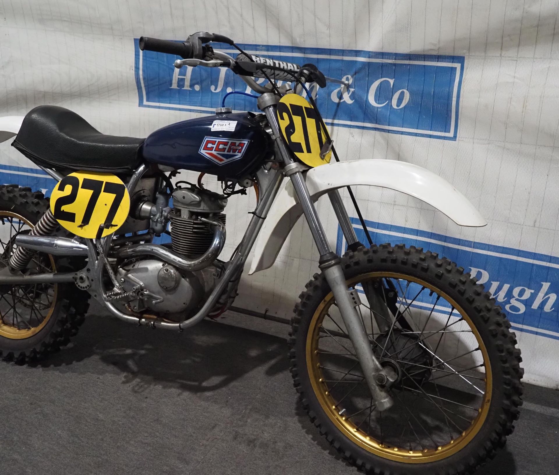 CCM dirt motorcycle. 1979. 410cc short stroke engine. Engine No. CB32905. Part of the Alec Dorrell - Image 6 of 12