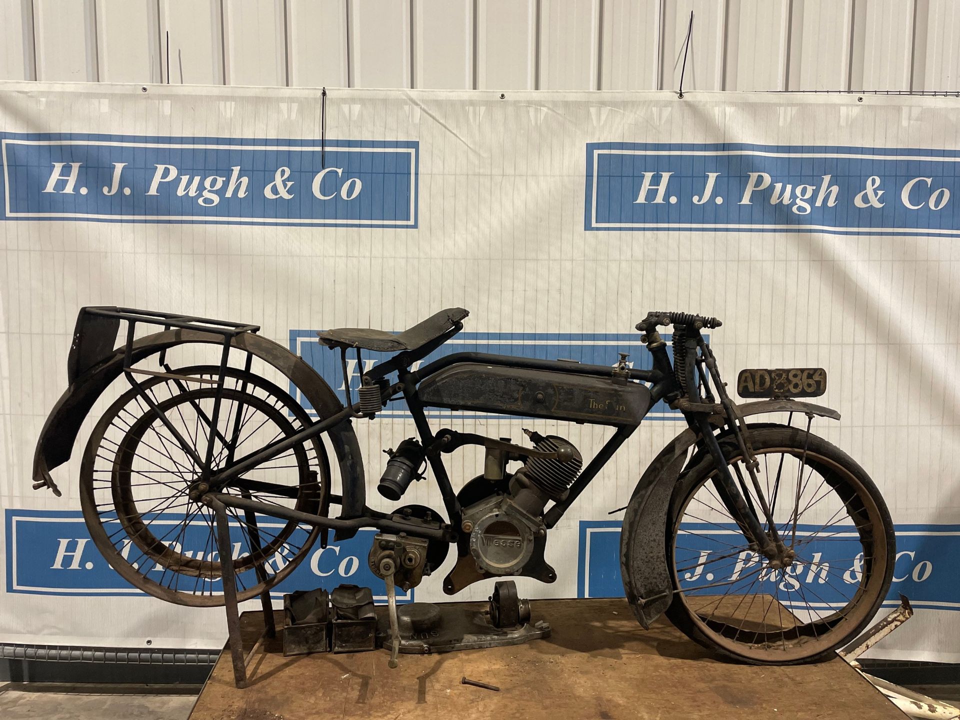 The Sun Villiers flat tank motorcycle project. 1920s. This bike has been stored in a loft for many - Image 2 of 6