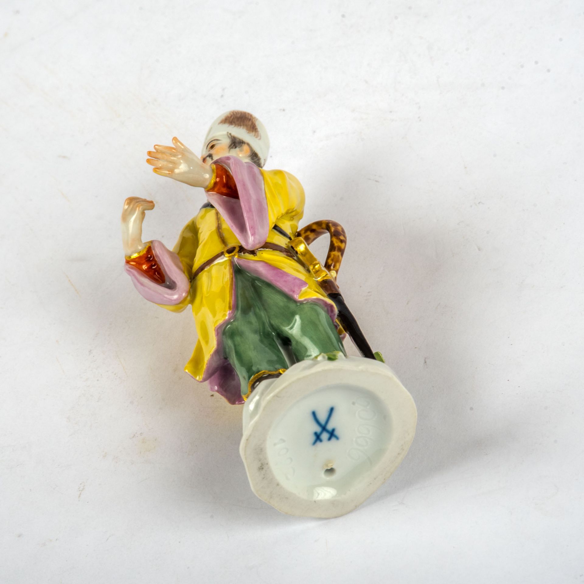 Figur aus "Fremde Völker"  Japaner bewaffnet, Meissen 20. Jh. - Bild 4 aus 4