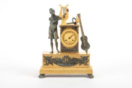 Feine Bronze-Pendule, Frankreich um 1820
