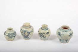 Vier kleine Vasen, China Ming 16. Jh.