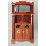 Jugendstil-Buffet um 1900