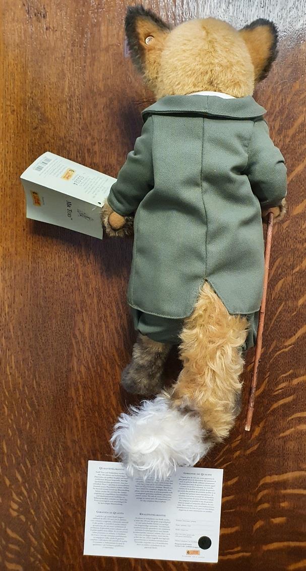 Steiff Beatrix Potter 'Mr Tod' Soft Toy Figure (H33cm; issue 01024 - incl original presentation-bo - Image 2 of 2