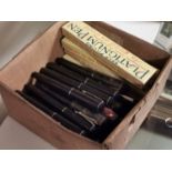 Box of 30 Vintage Mentmore/Platignum Fountain Pens - 15 14ct Gold Nibs & 15 Metallic