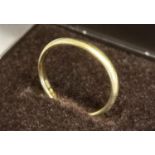 Boxed 22ct Gold Wedding Band Ring - size K, 2.35g