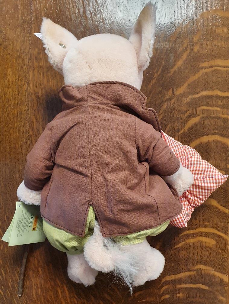 Steiff Beatrix Potter 'Pigling Bland' Soft Toy Figure (H33cm; issue 00845 - incl original presenta - Image 2 of 2