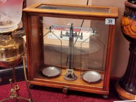Cased Wooden L Oertling Antique Balance Weighing Scales (London)