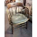 1940's Oak Smokers Bow/Captains Chair