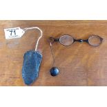 Pair of Antique Spectacles with hinged bridge and original snakeskin pouch - Opticians/Glasses Inter