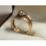 Ladies Triple Band 9ct & 18ct Gold & Diamond Ring - 0.5ct stone - 5.9g
