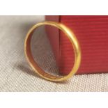 22ct Gold Wedding Band Ring, size P, 3.00g