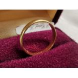 Gold 18ct Wedding Band Ring, size N
