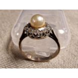 18ct Diamond & Pearl White Gold Dress Ring - size P