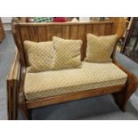 Good Quality Oak Monks Bench Style Hall Seat - 121x107x78cm