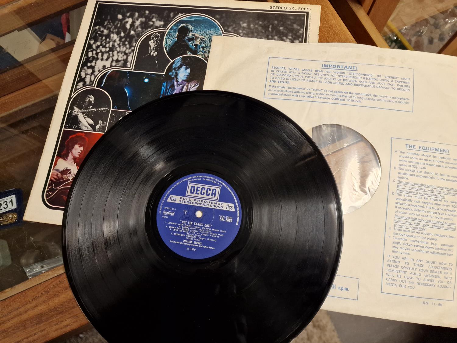 Pair of Original Vinyl Pressings of Rolling Stones' Live Get Yer Ya-Ya's Out Album & the Big Hits L - Image 2 of 5