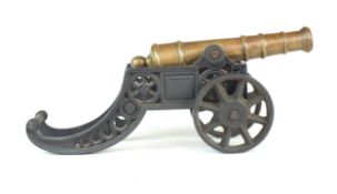 A bronze signal cannon, late 19th/early 20th century