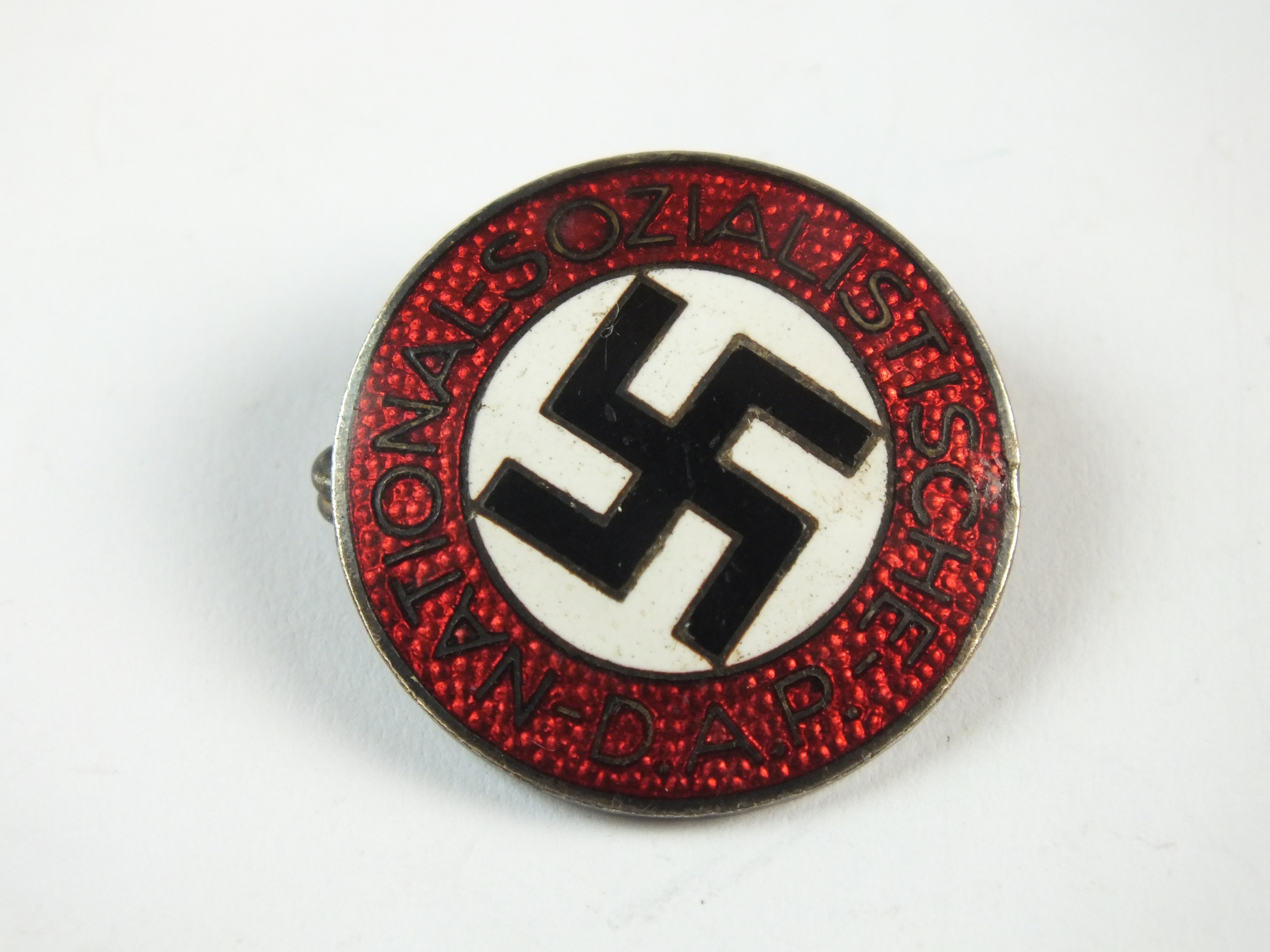 German Third Reich Party Member's badge and a Frauenschaft badge - Image 3 of 6