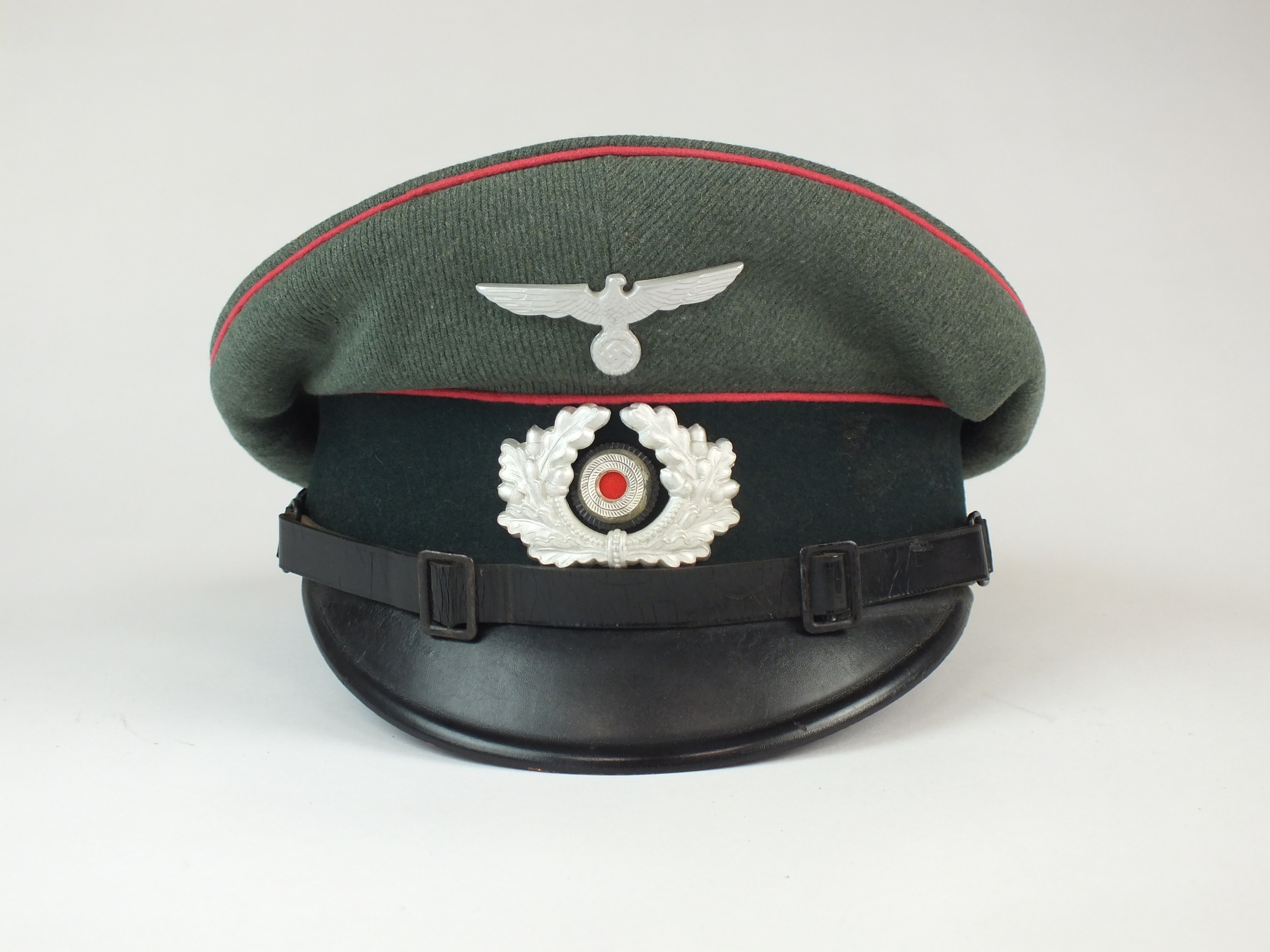 German Army Panzer NCO's visor cap by Carl Halfar - Image 2 of 10