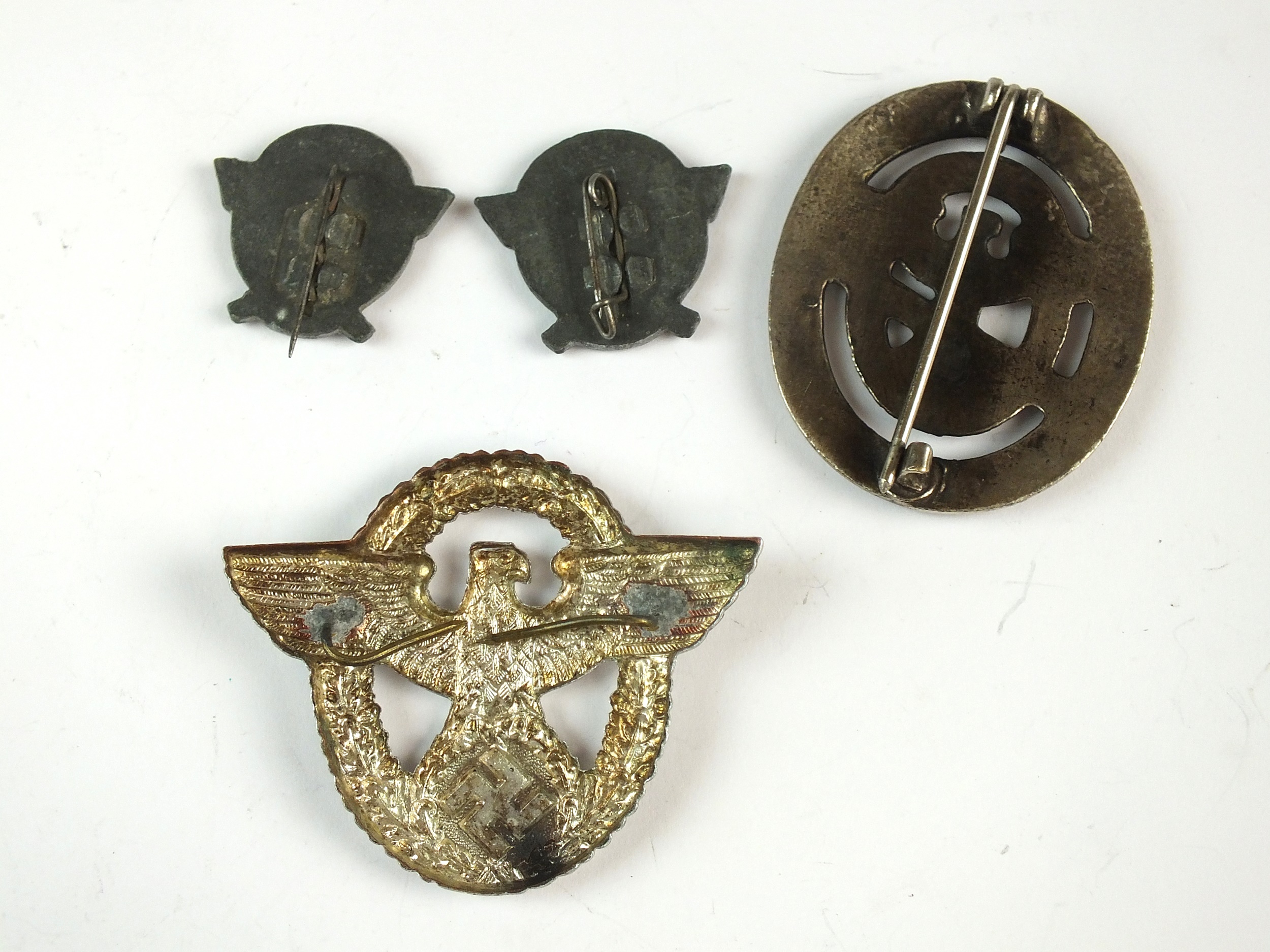 Four German police badges - Image 2 of 2