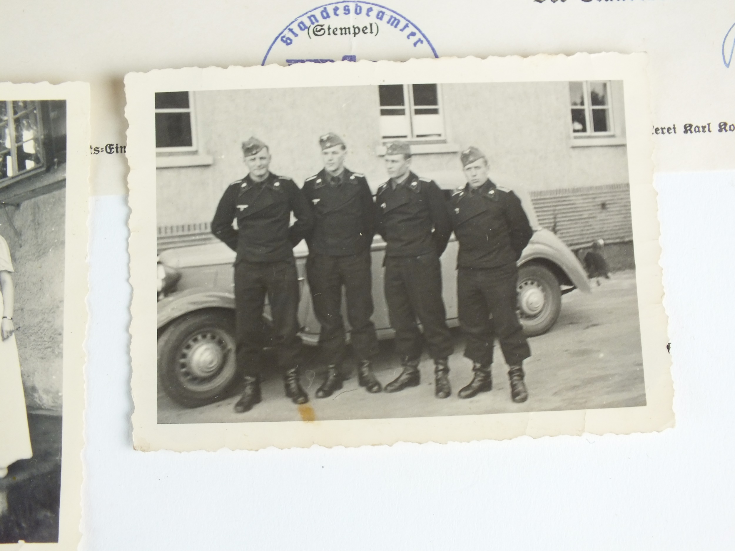 Documents and photographs relating to Stabsgefreiter Fischer (Panzer Division) - Image 2 of 3