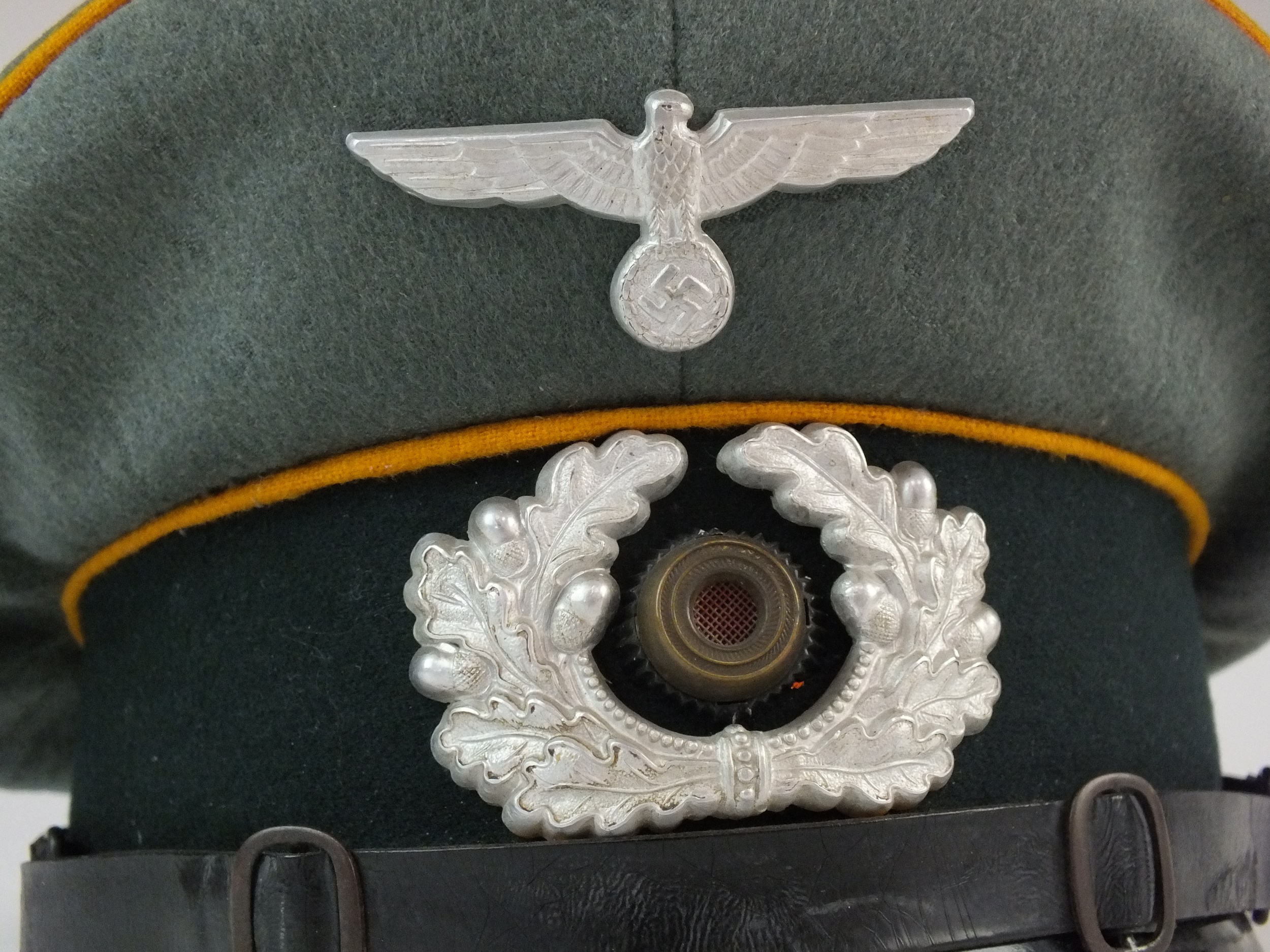 German Army Cavalry NCO's visor cap by Erel - Image 5 of 7