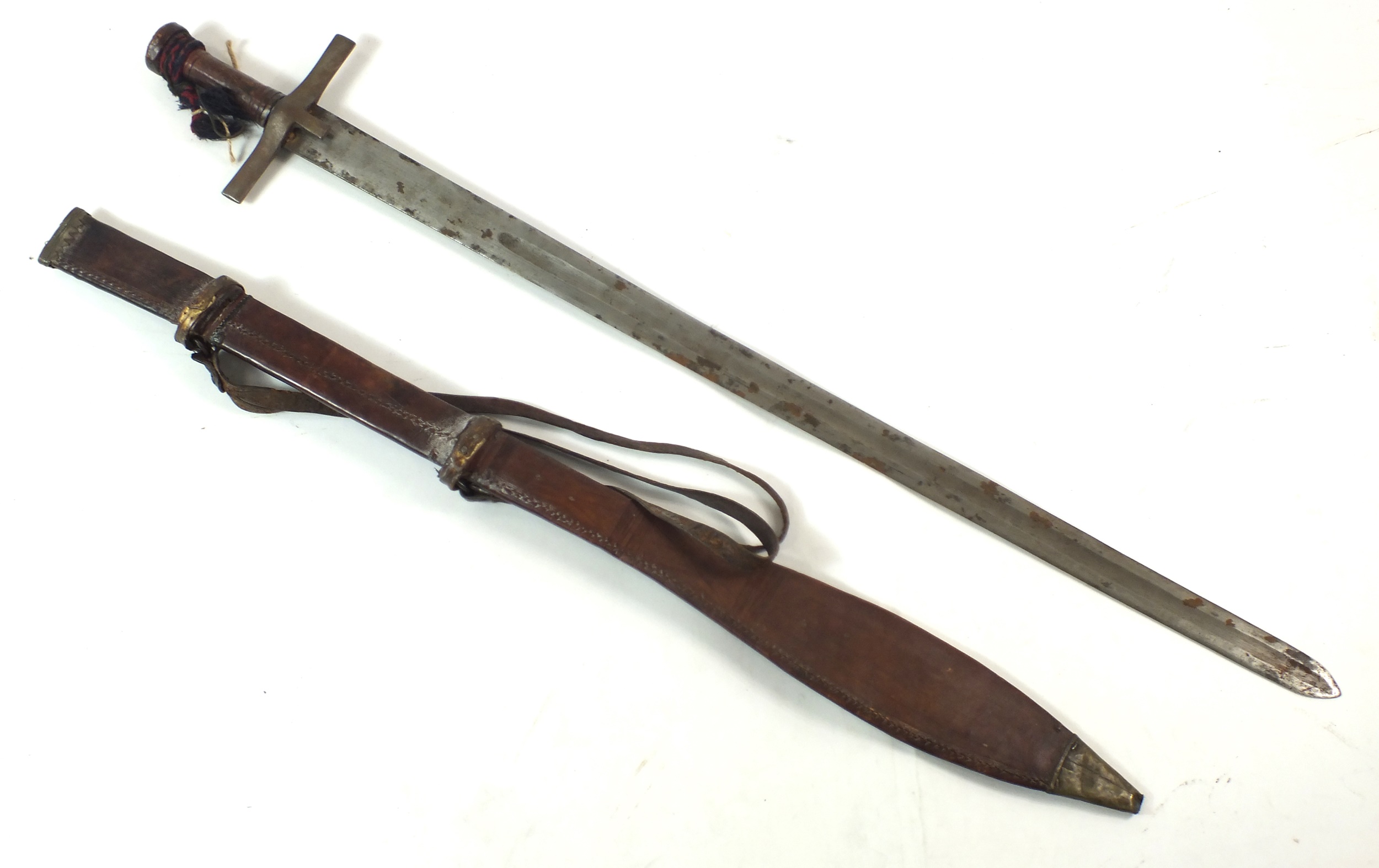 Sudanese Kaskara sword - Image 3 of 10