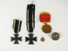 Small group of German and Prussian medals/awards