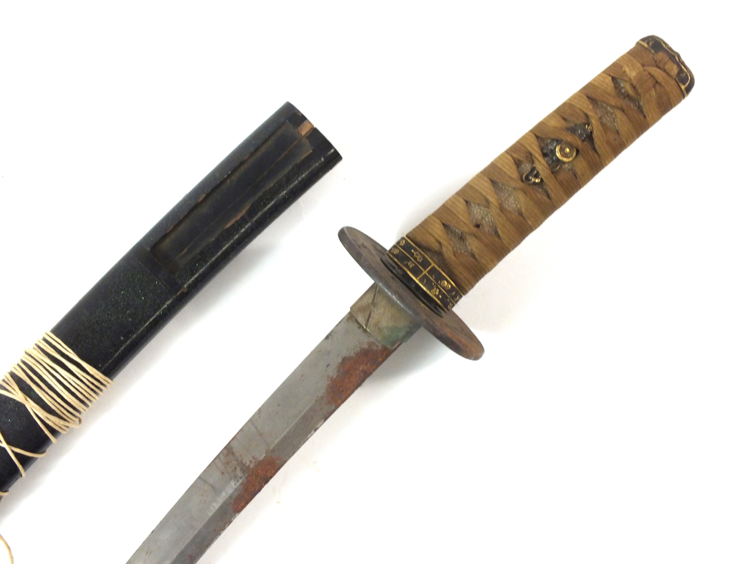 A Japanese tanto and saya, unsigned - Image 2 of 14