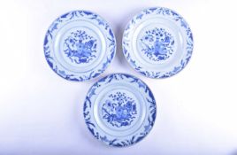 A group of Chinese blue and white plates and dishes, Qing Dynasty, late 18th century