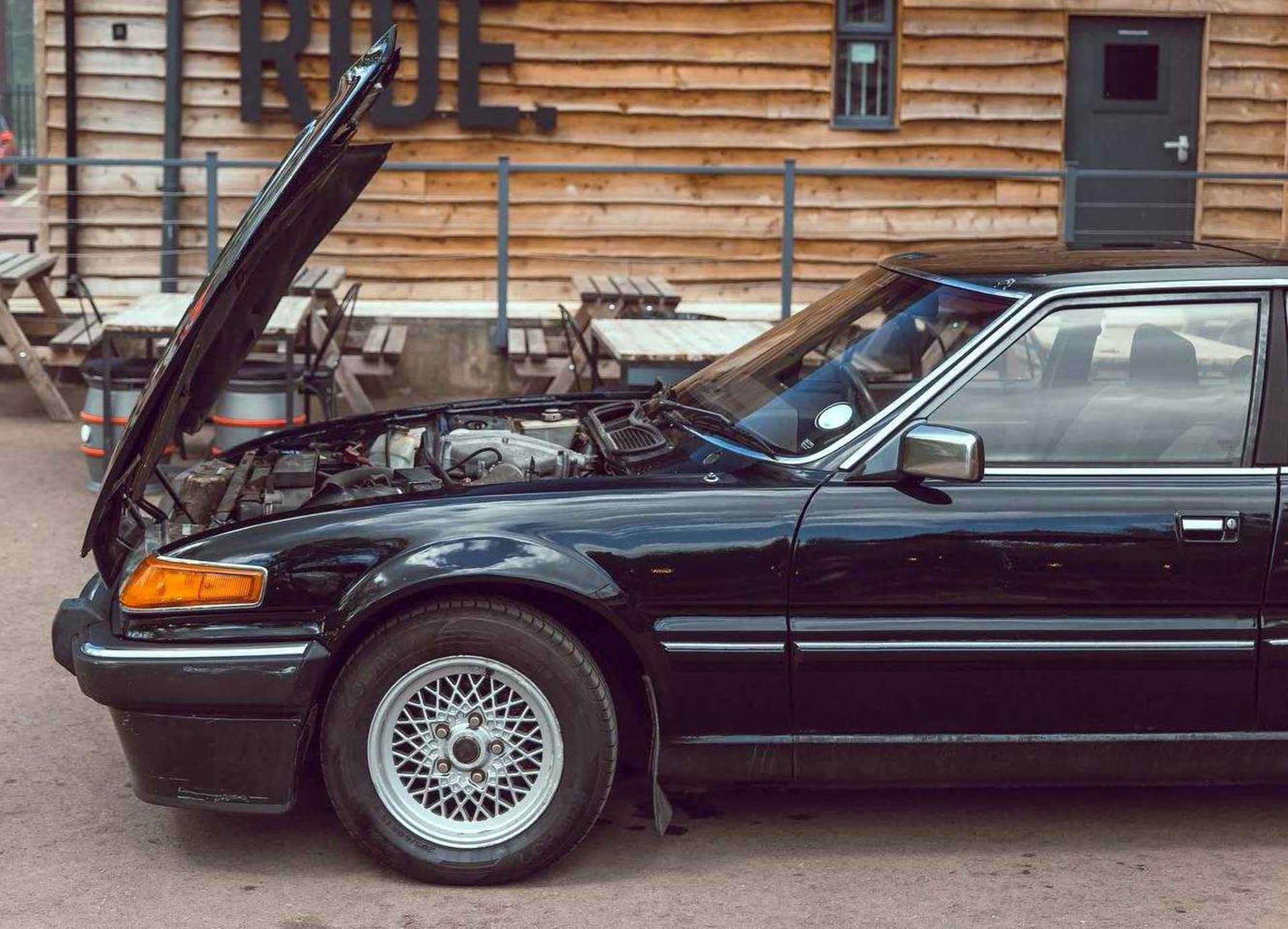 1985 Rover SD1 Vitesse One owner from new, in very original condition - Image 14 of 16