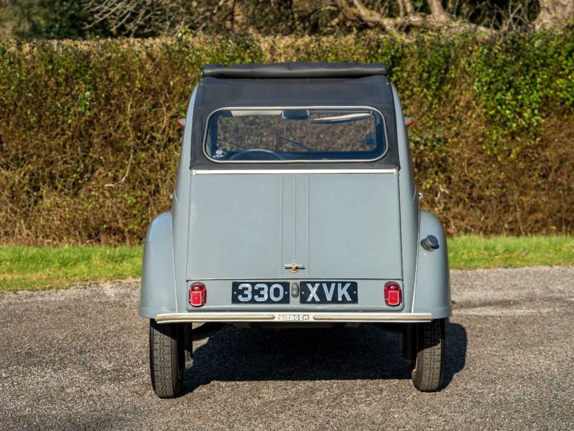 1958 Citroën 2CV AZL A rare, early example, with sought-after 'ripple bonnet' - Image 11 of 77