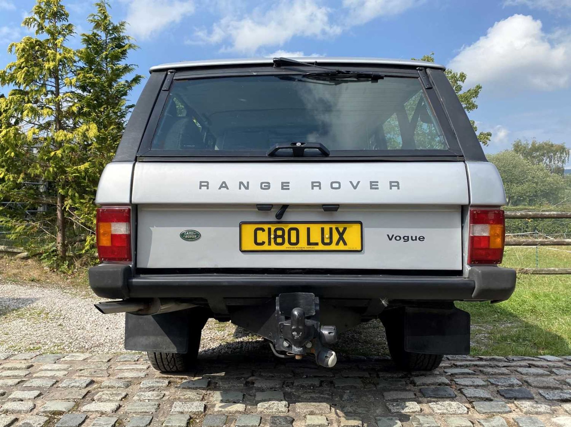 1985 Range Rover Vogue EFI Superbly presented with the benefit of a galvanised chassis - Image 16 of 46