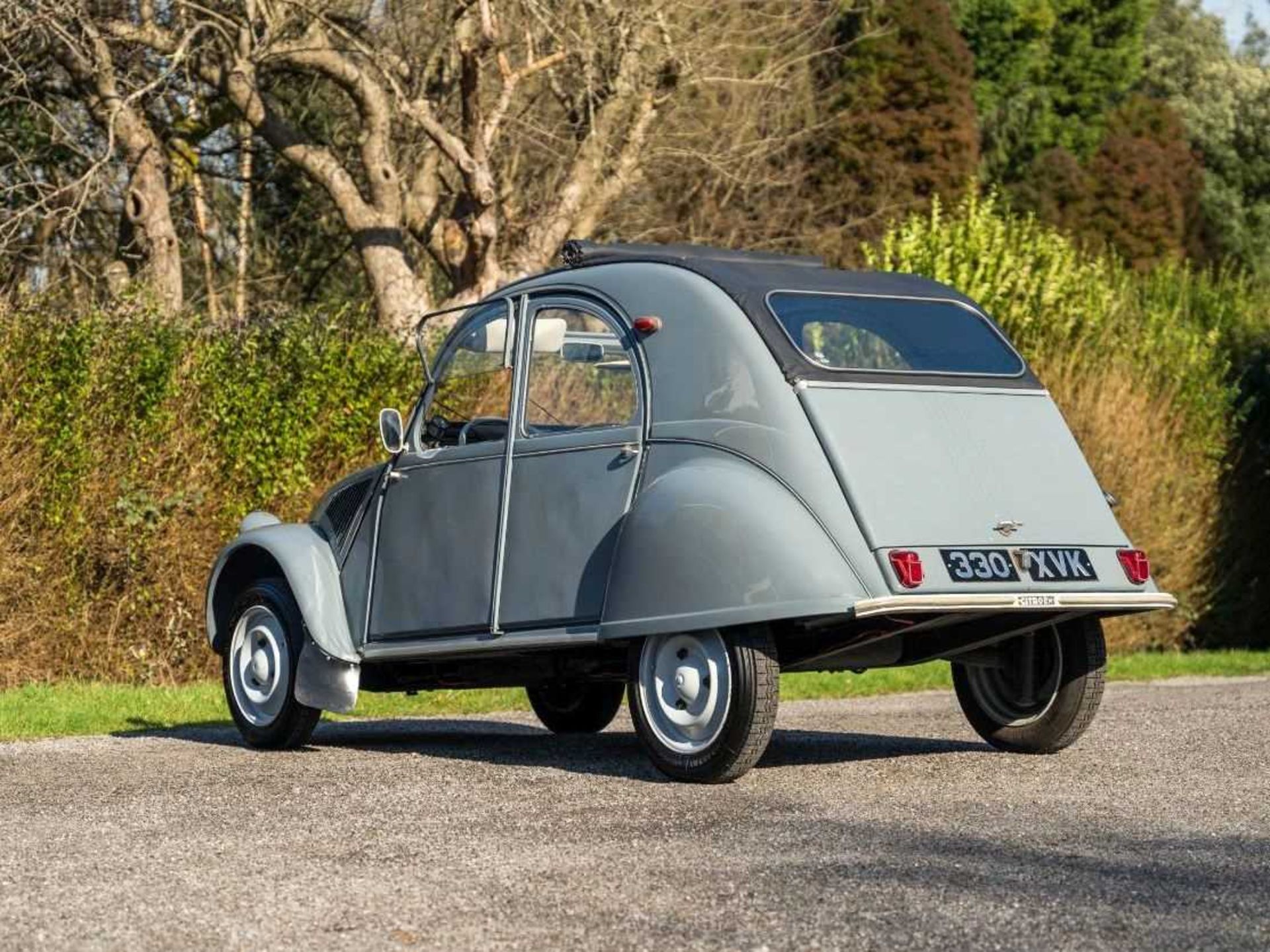 1958 Citroën 2CV AZL A rare, early example, with sought-after 'ripple bonnet' - Image 12 of 77