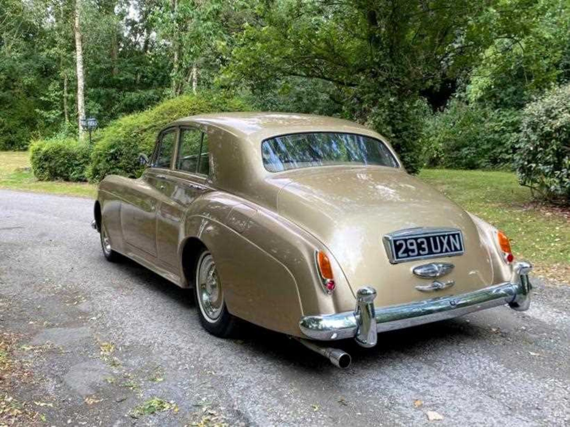 1962 Bentley S2 Low indicated mileage of just 29,000 and entered from long-term ownership - Image 13 of 36