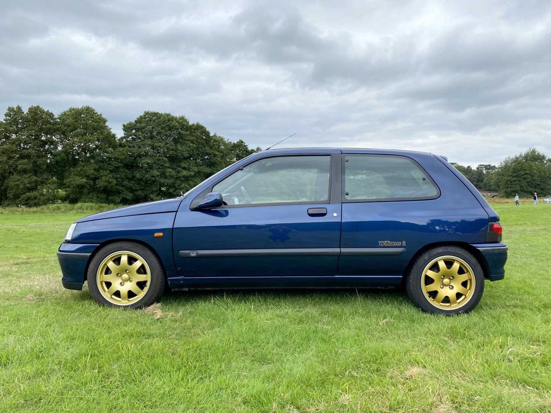 1995 Renault Clio Williams 2 UK-delivered, second series model and said to be one of just 482 produc - Image 6 of 66