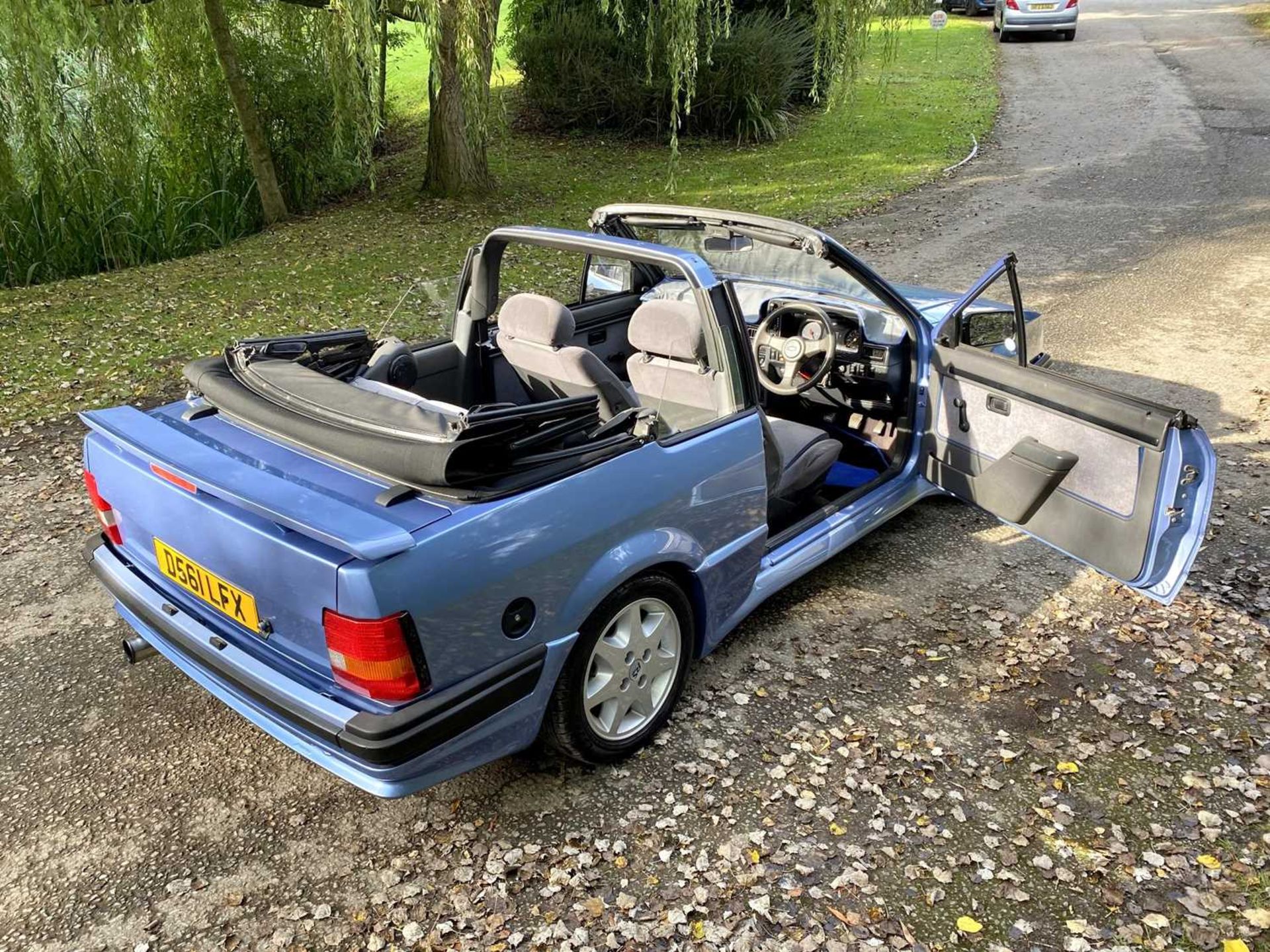 1986 Ford MK3 1.6i Cabriolet - Image 33 of 76