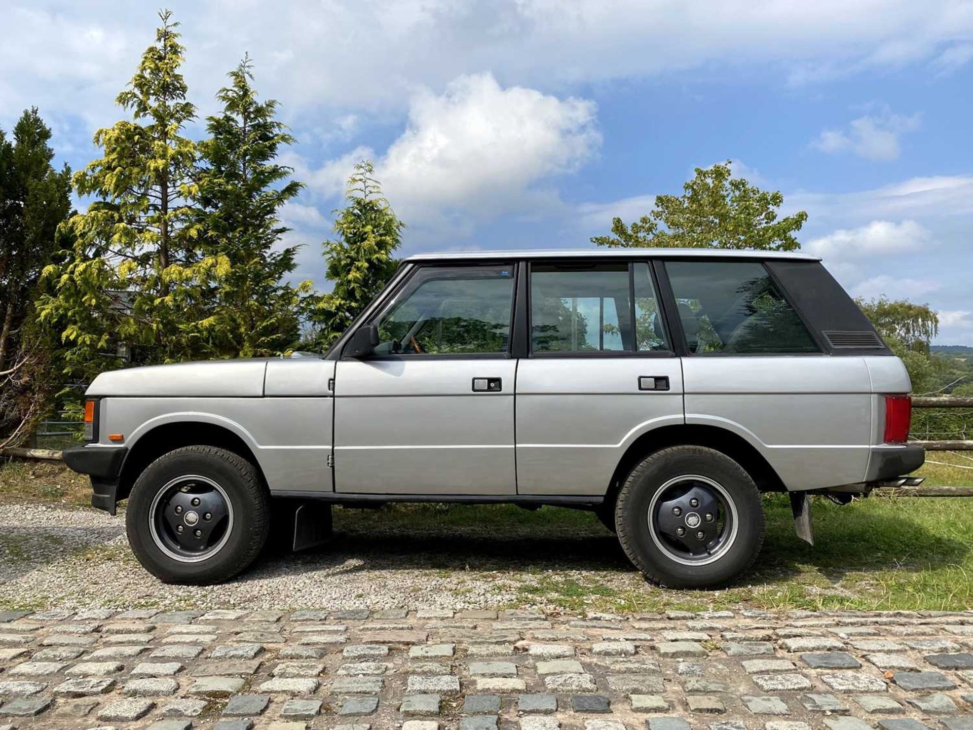 1985 Range Rover Vogue EFI Superbly presented with the benefit of a galvanised chassis - Image 8 of 46