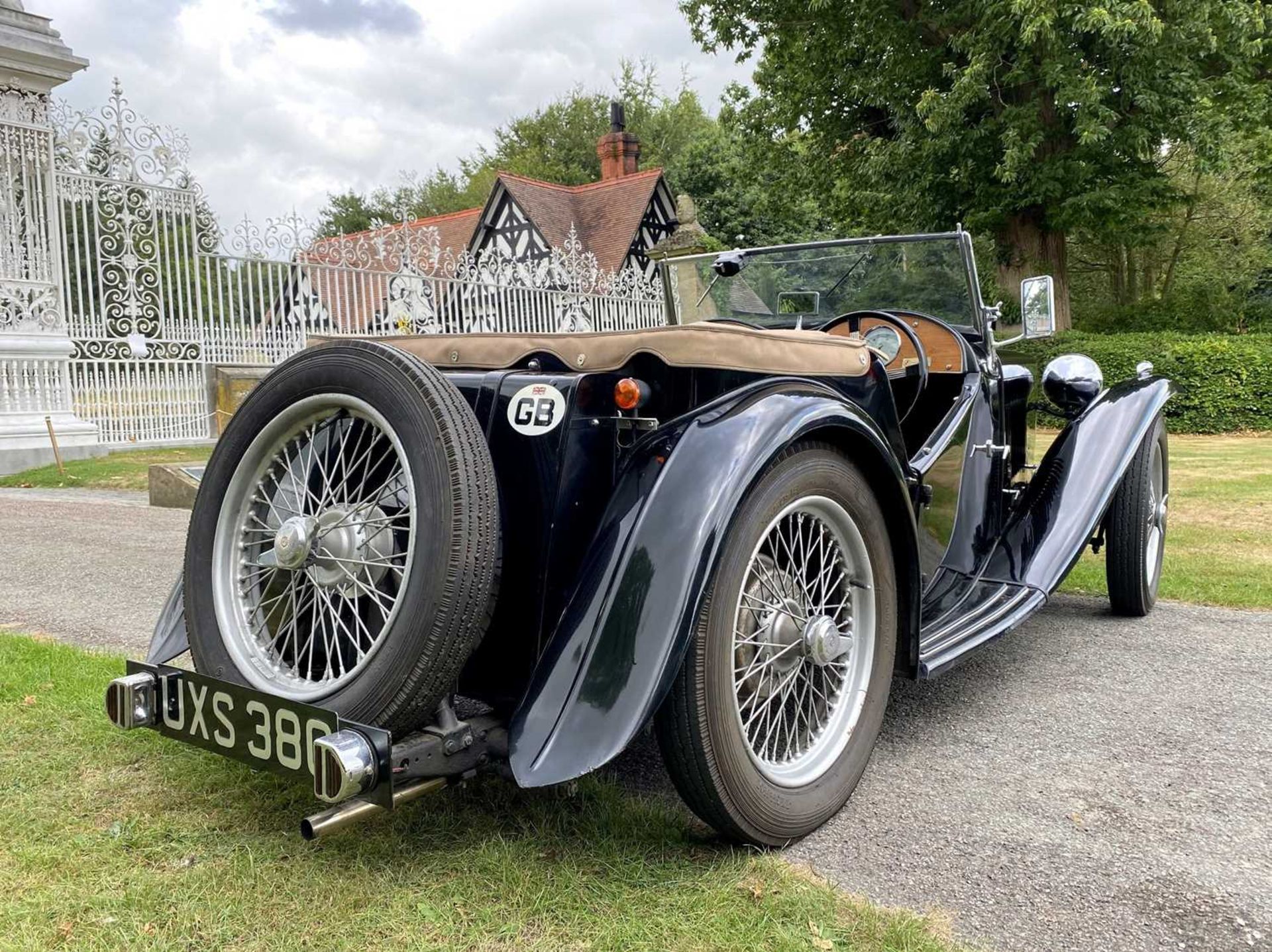 1947 MG TC Delightfully original with some sympathetic upgrades. - Image 18 of 46