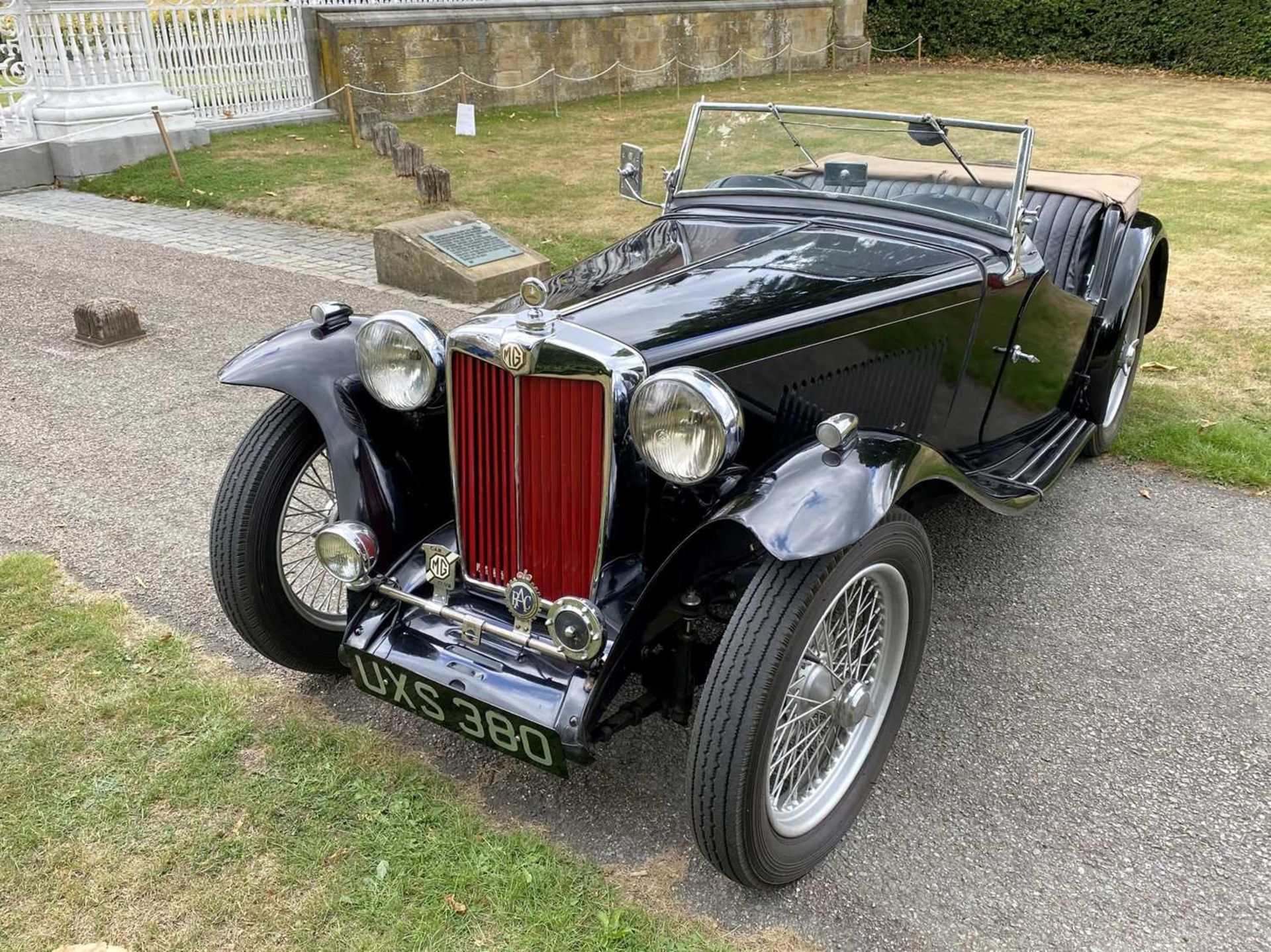 1947 MG TC Delightfully original with some sympathetic upgrades. - Image 5 of 46