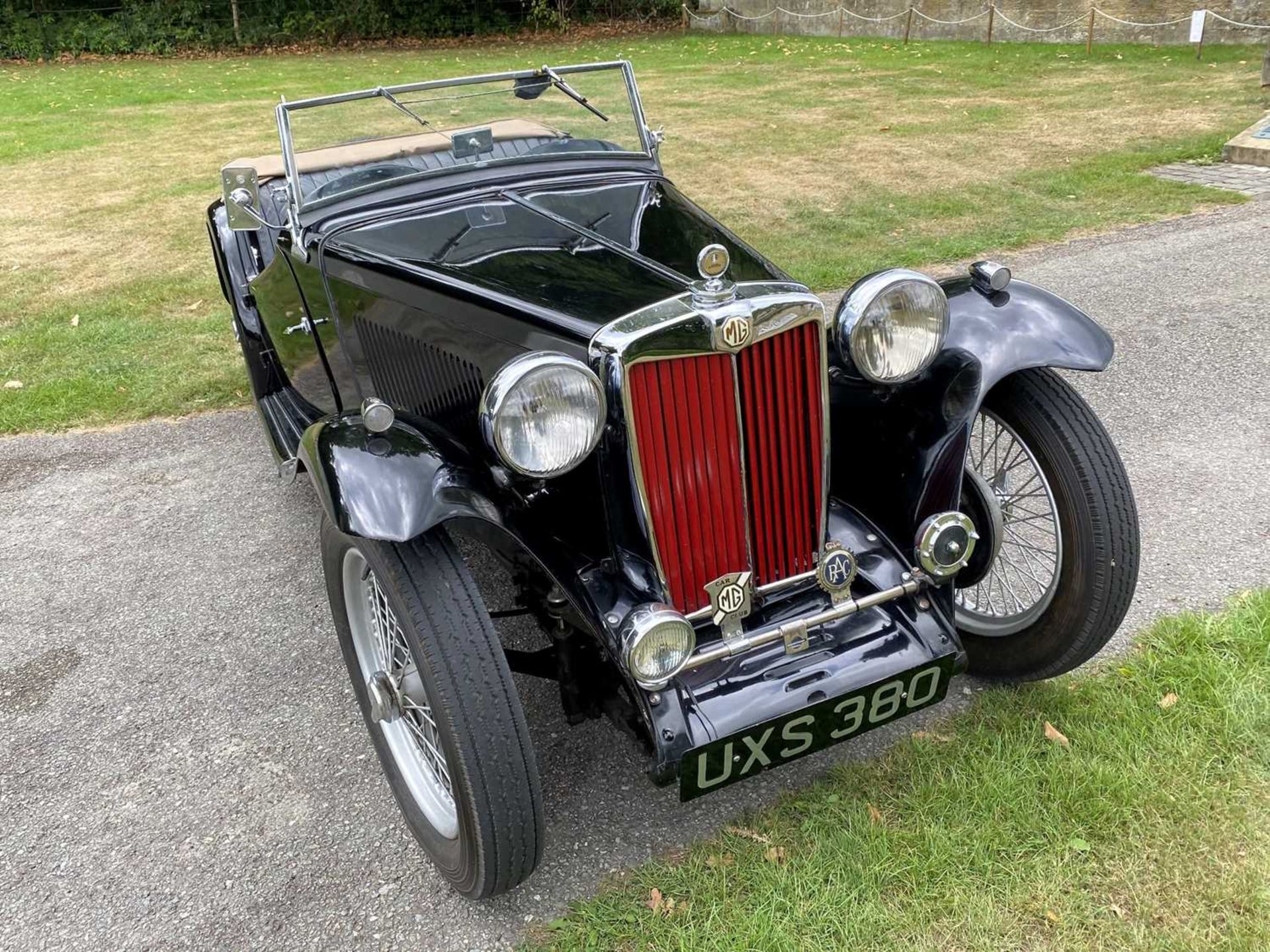 1947 MG TC Delightfully original with some sympathetic upgrades. - Image 3 of 46