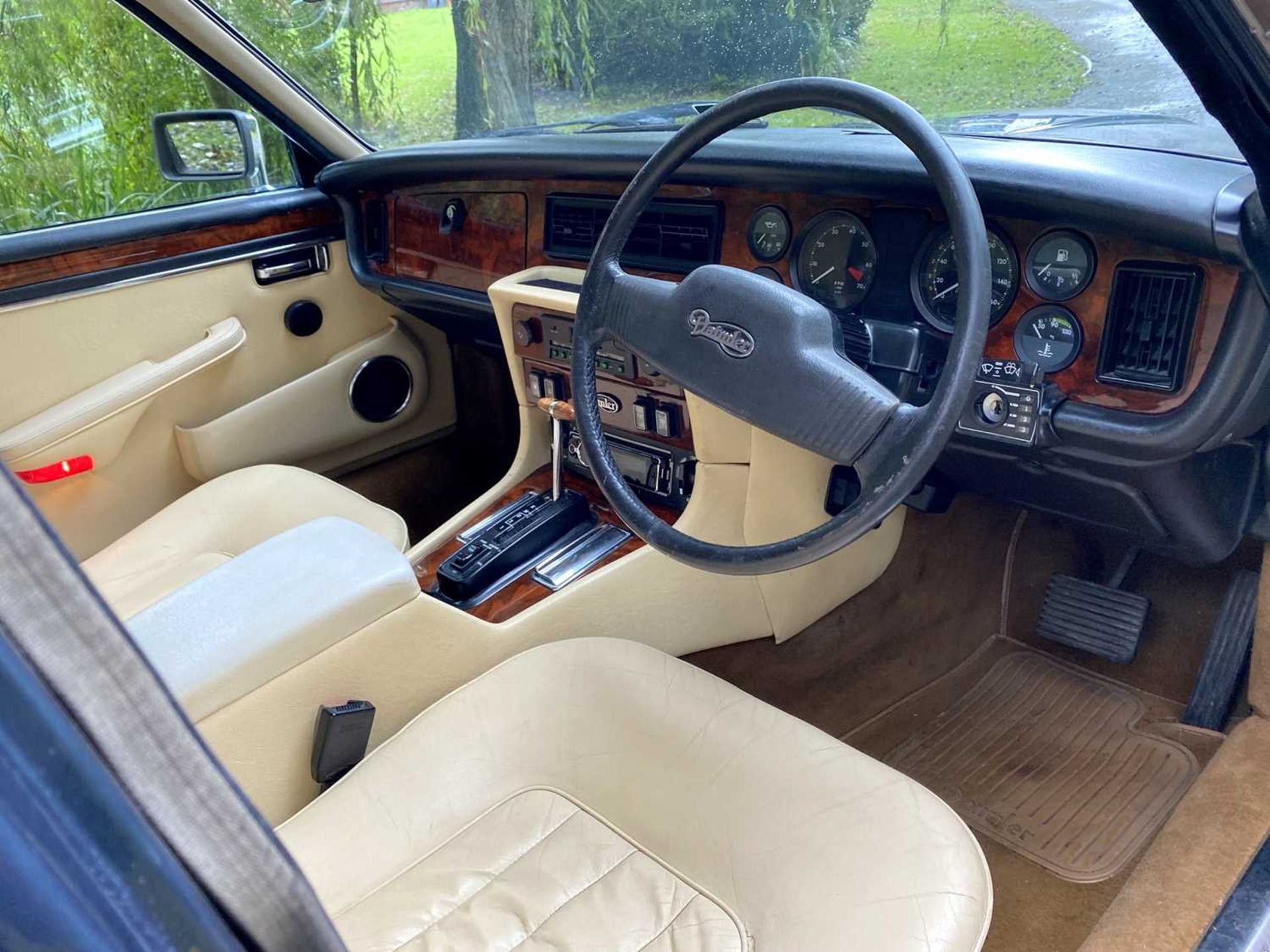 1986 Daimler Double-Six - Image 24 of 60