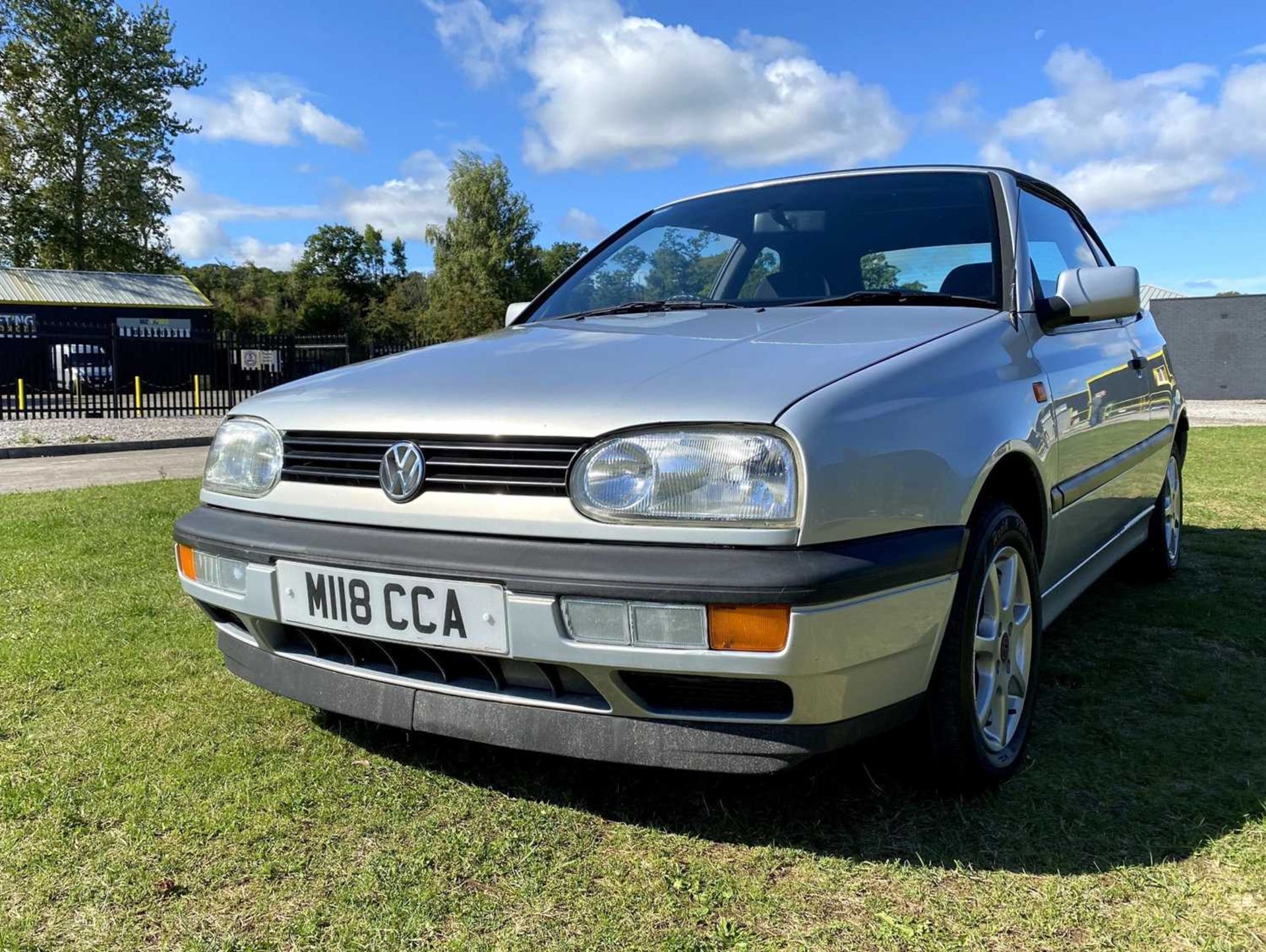 1995 Volkswagen Golf Cabriolet *** NO RESERVE *** - Image 4 of 66