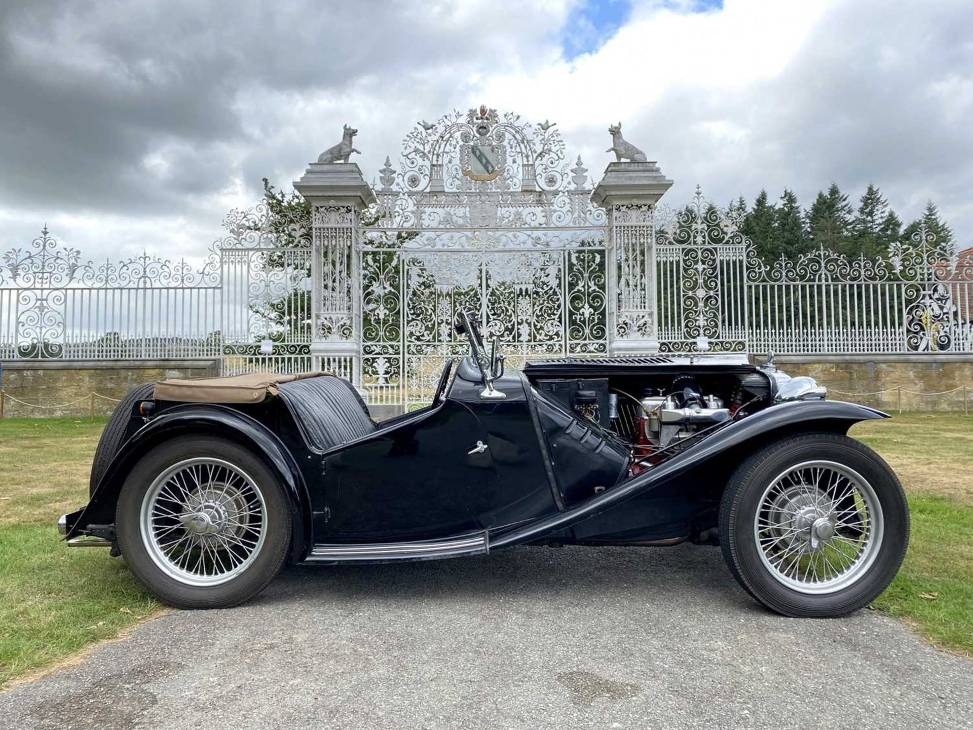 1947 MG TC Delightfully original with some sympathetic upgrades. - Image 11 of 46