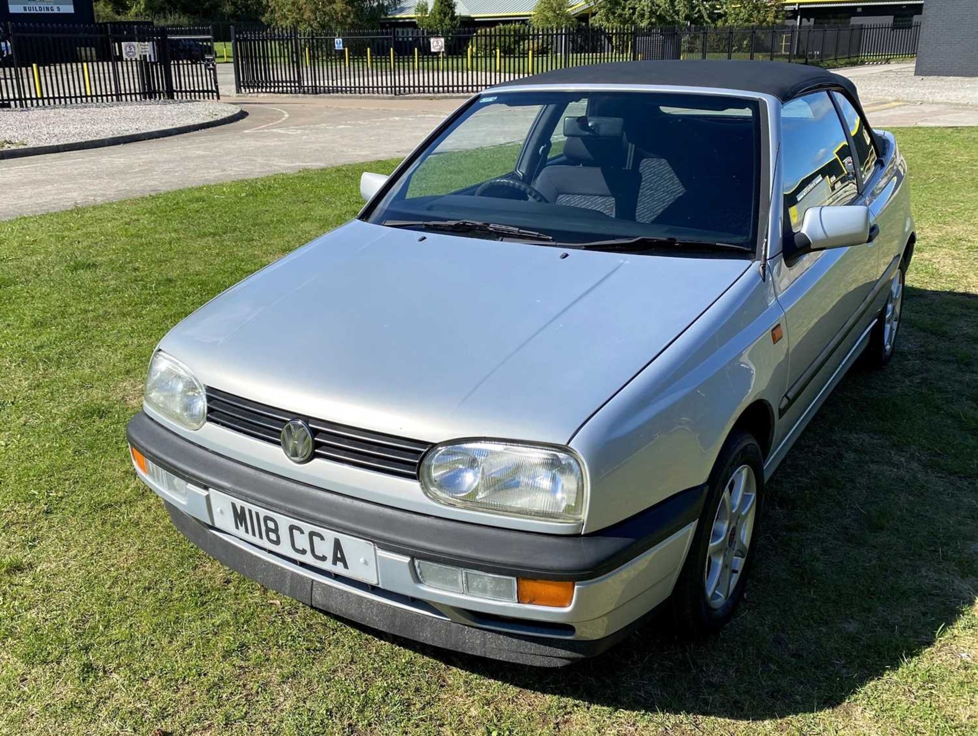 1995 Volkswagen Golf Cabriolet *** NO RESERVE *** - Image 8 of 66