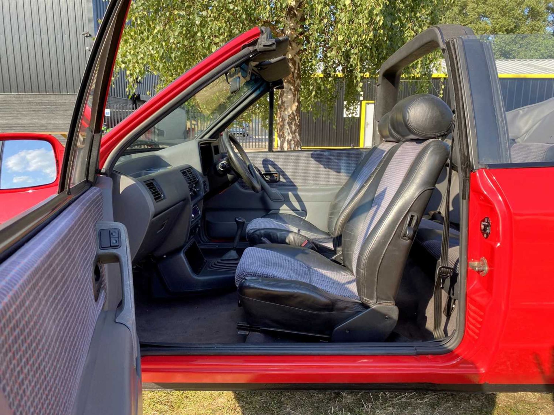 1987 Ford Escort XR3i Cabriolet - Image 34 of 57