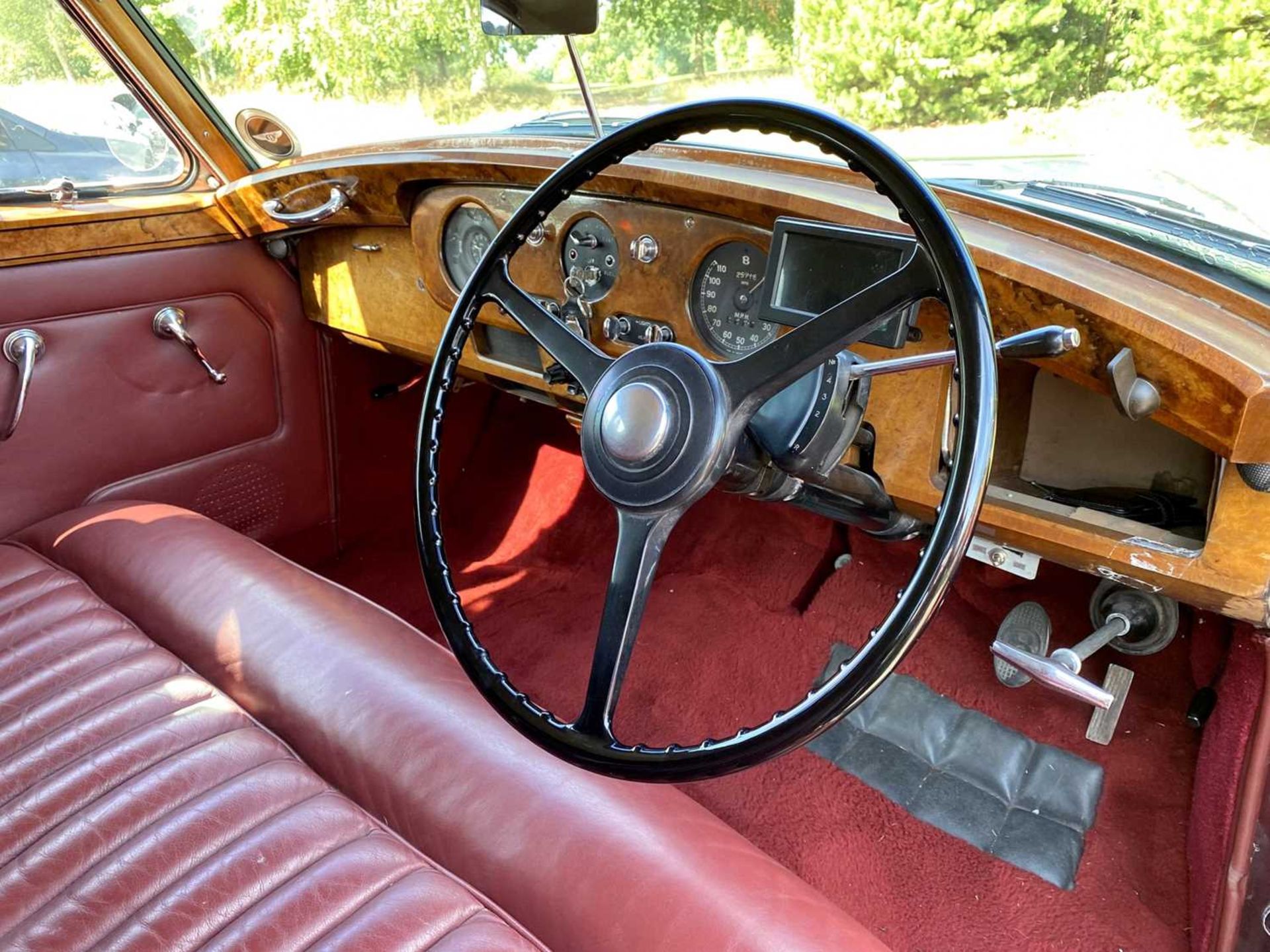 1958 Bentley S1 *** NO RESERVE *** The subject of a full respray and retrim in the last three years - Image 44 of 75