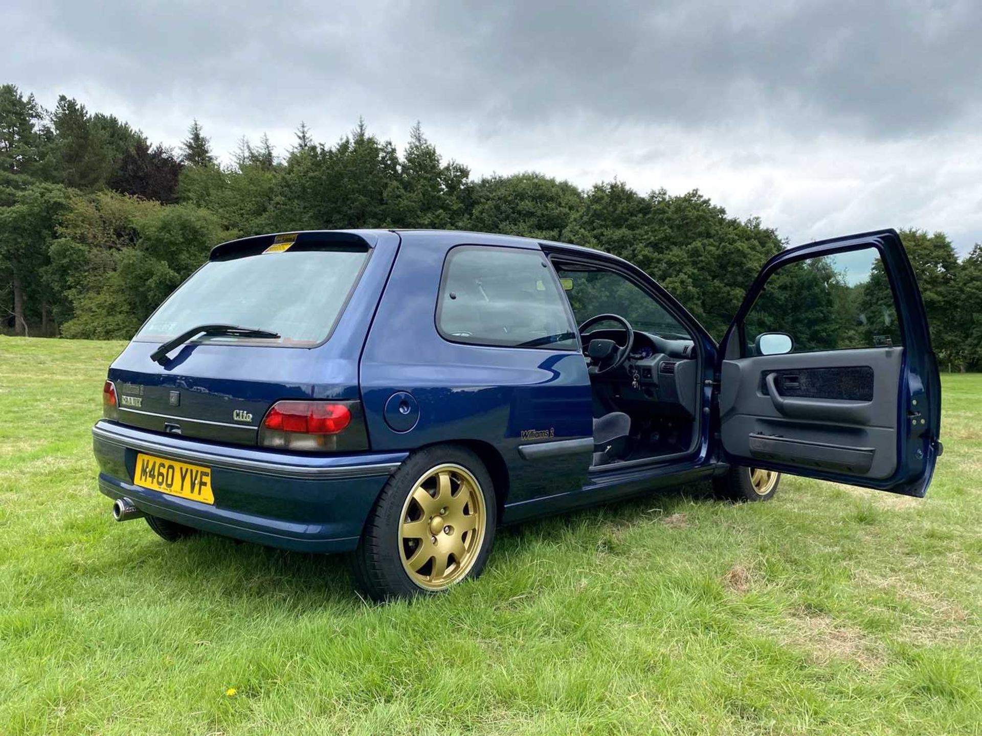 1995 Renault Clio Williams 2 UK-delivered, second series model and said to be one of just 482 produc - Image 17 of 66