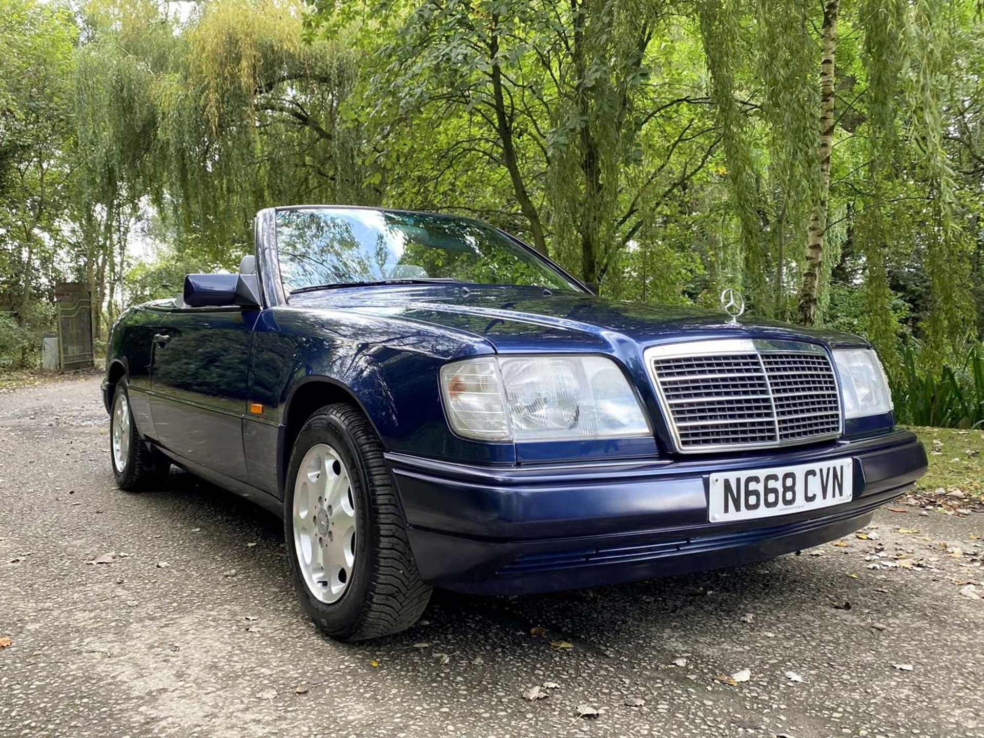 1995 Mercedes-Benz E220 Cabriolet A simply exceptional example of the increasingly desirable pillarl