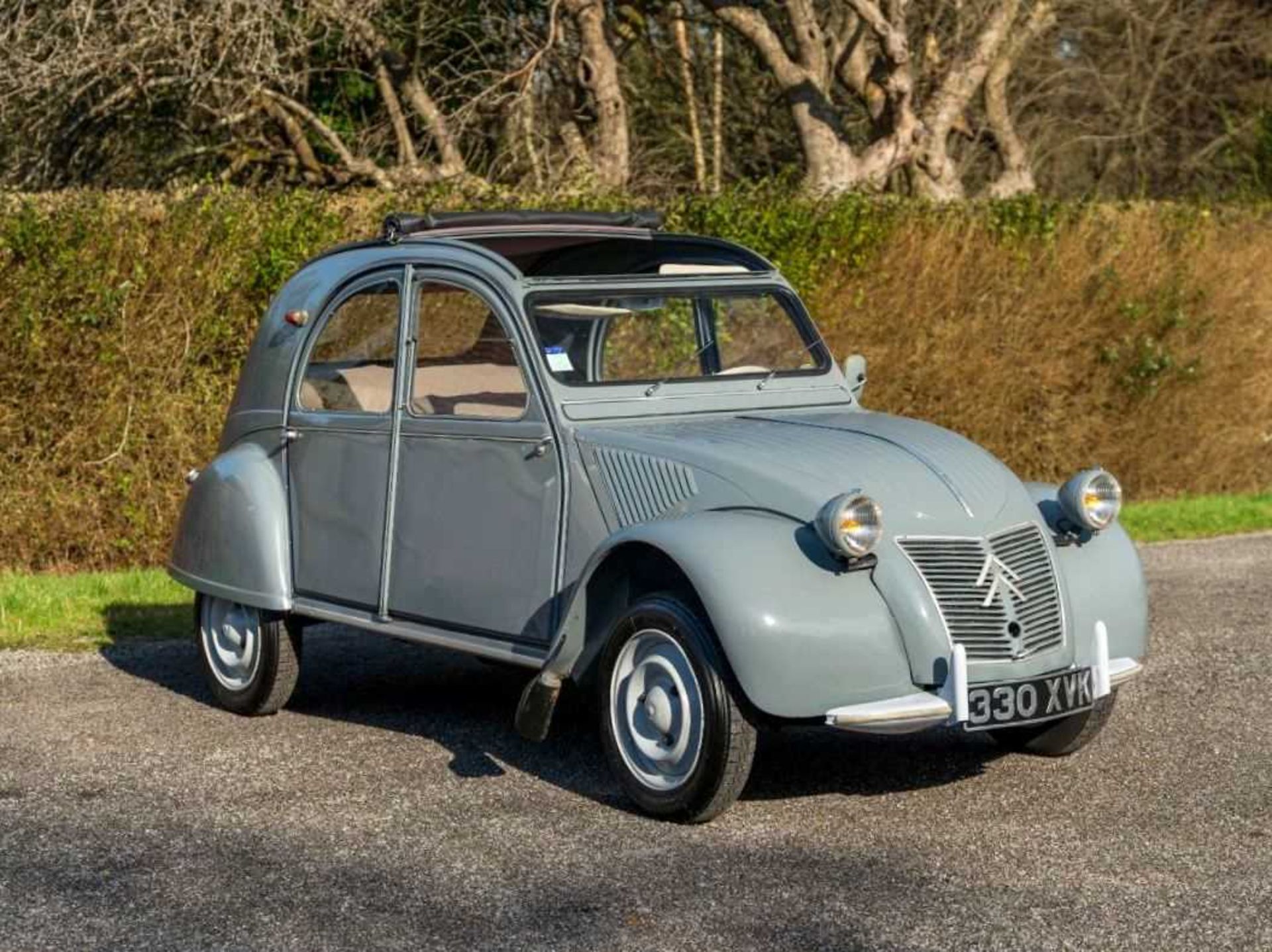 1958 Citroën 2CV AZL A rare, early example, with sought-after 'ripple bonnet' - Image 5 of 77