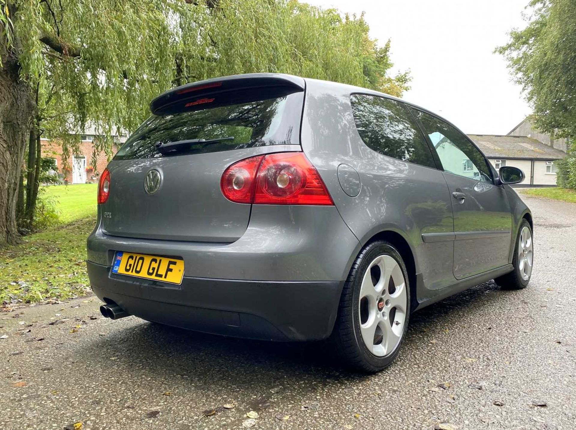 2006 Volkswagen Golf GTi *** NO RESERVE *** - Image 13 of 40